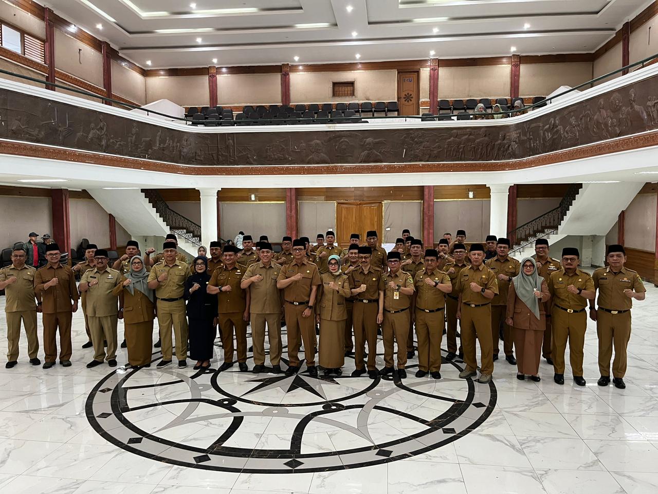 rotasi-jabatan-pejabat-pemkab-bandung-sekda-tegaskan-fokus-pelayanan-untuk-masyarakat