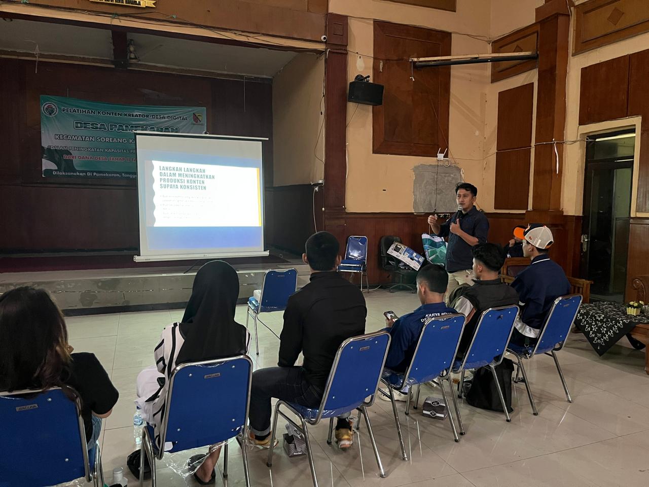 cetak-buzzer-buzzer-positif-desa-pemerintah-desa-pamekaran-gelar-pelatihan-konten-kreator-desa-digital