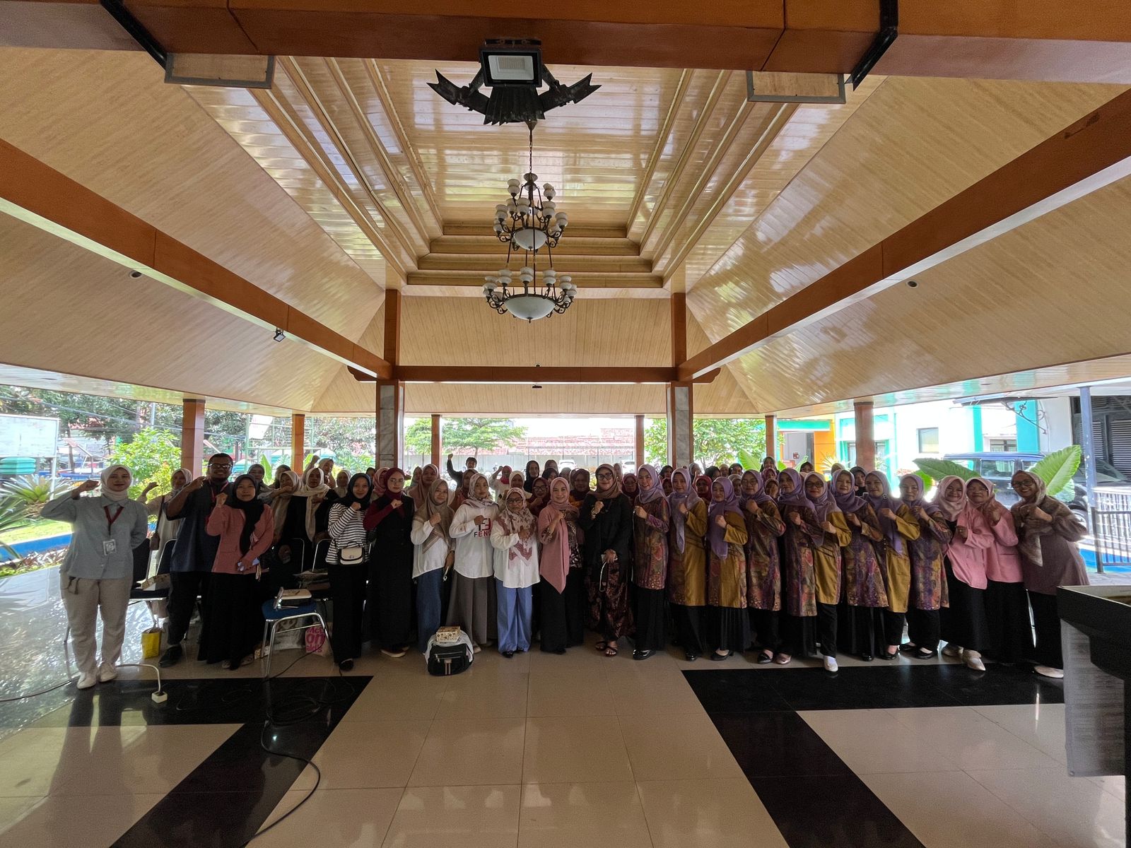 program-strive-dari-corps-mercy-indonesia-sosialisasi-literasi-keuangan-dan-sosialisasi-pembayaran-digital-bagi-umkm-se-kecamatan-soreang