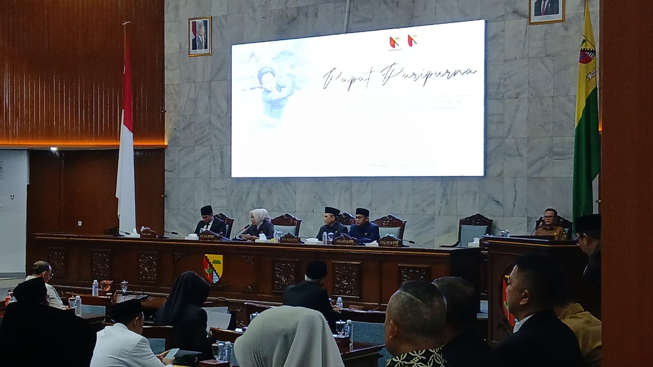 wabup-bandung-sampaikan-dua-usulan-raperda-di-rapat-paripurna-dprd-kabupaten-bandung