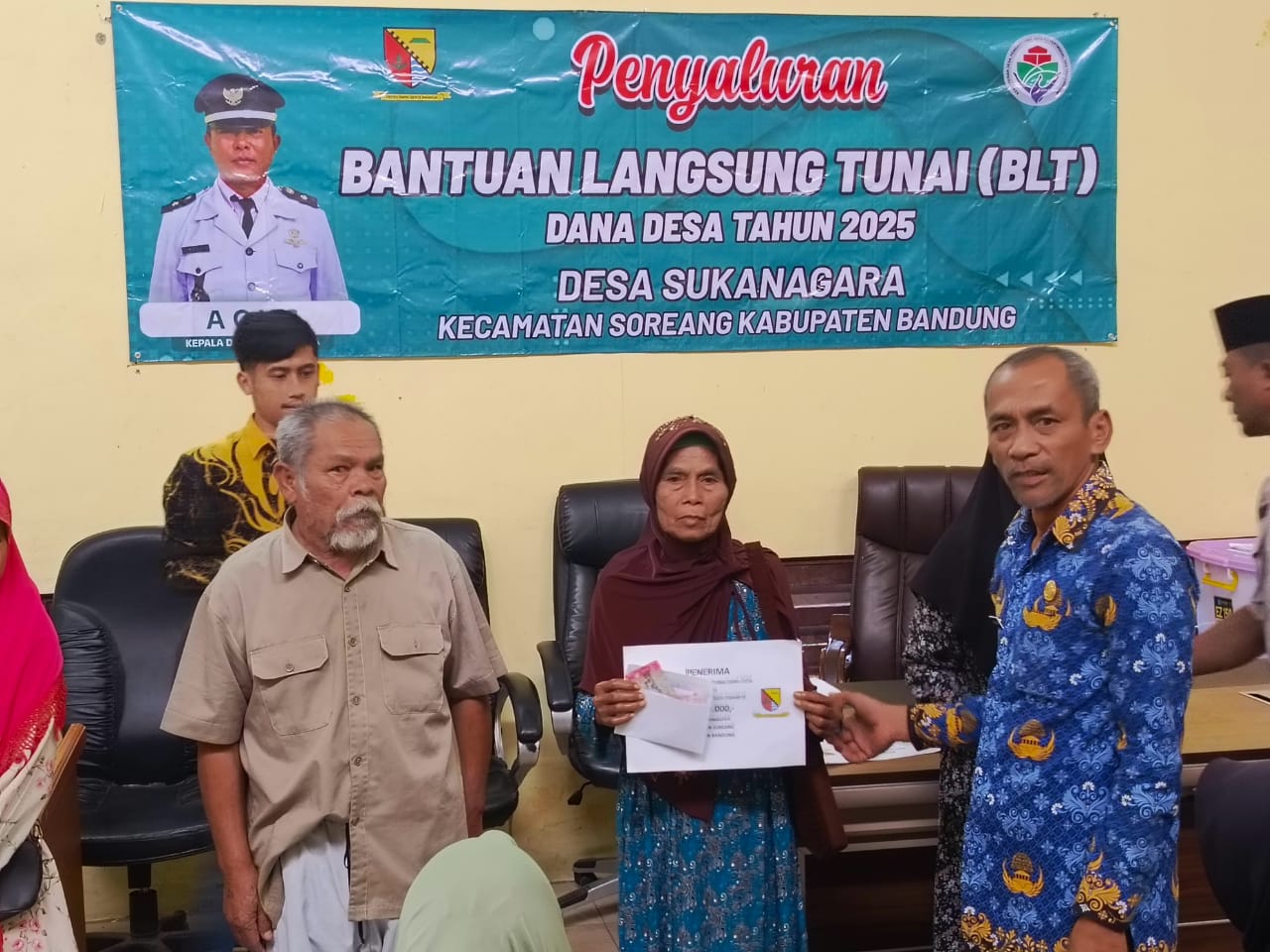 penyaluran-blt-dana-desa-tahap-1-tahun-2025-di-desa-sukanagara