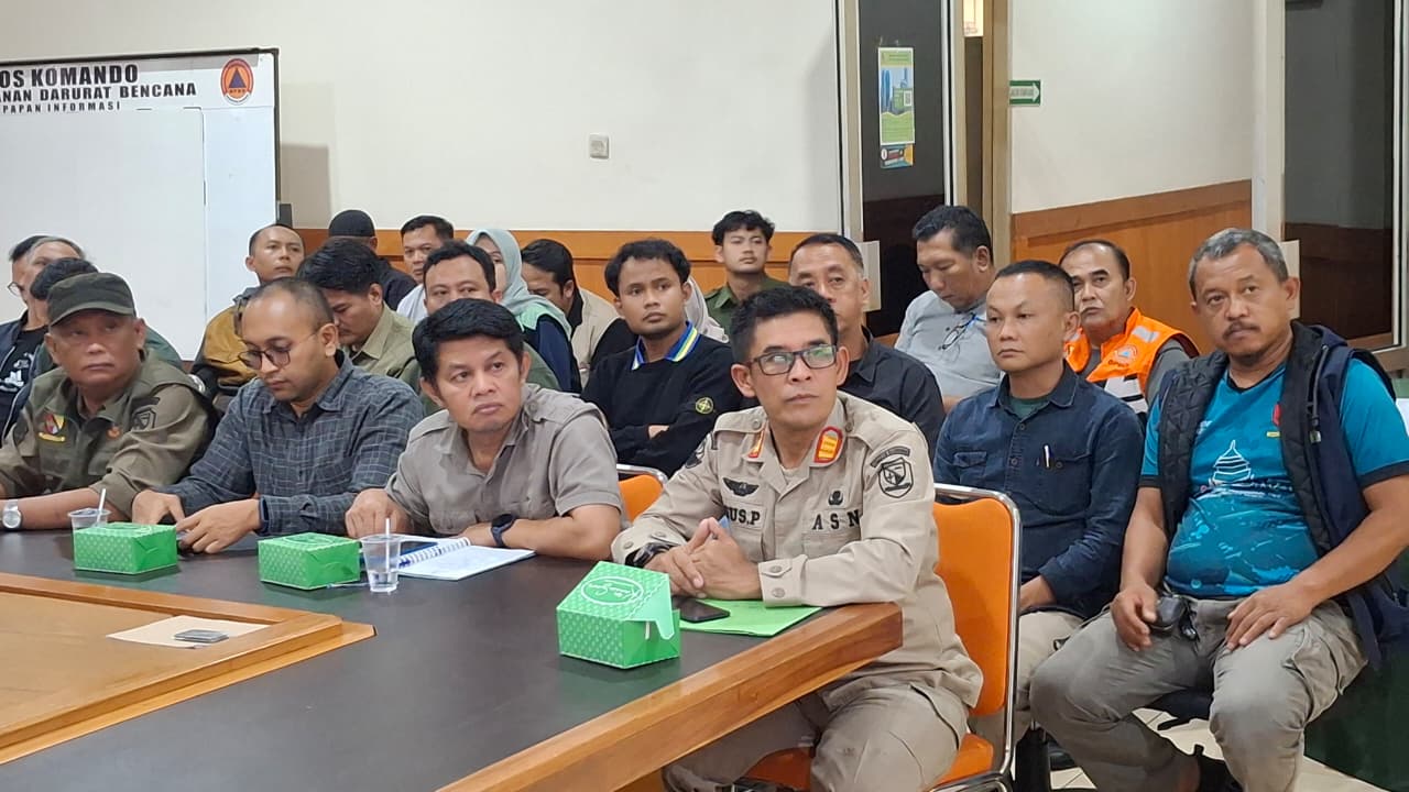 rapat-menindaklanjuti-kejadian-bencana-alam-kabupaten-bandung