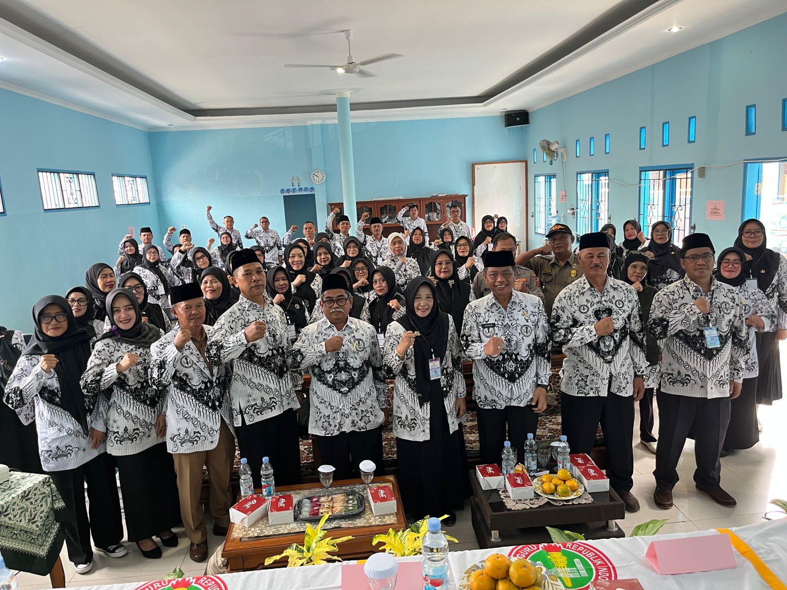 camat-soreang-membuka-konferensi-cabang-pgri-masa-bakti-xxii-tahun-2025-2030