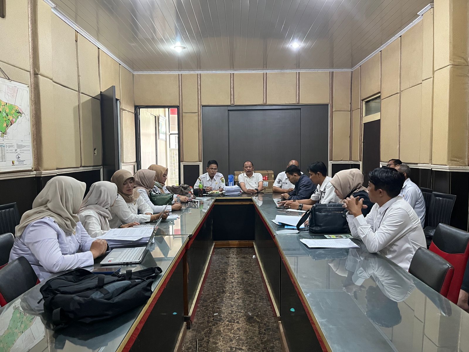 monitoring-dan-evaluasi-bantuan-keuangan-adpd-di-desa-soreang-oleh-tim-kecamatan-soreang